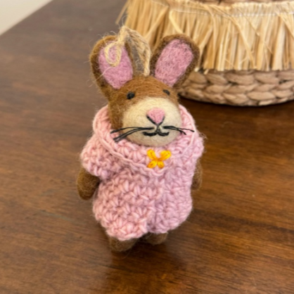 Cozy Bunny “Mallow”